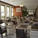 Lh Medinek Old Town Ξενοδοχείο 3*