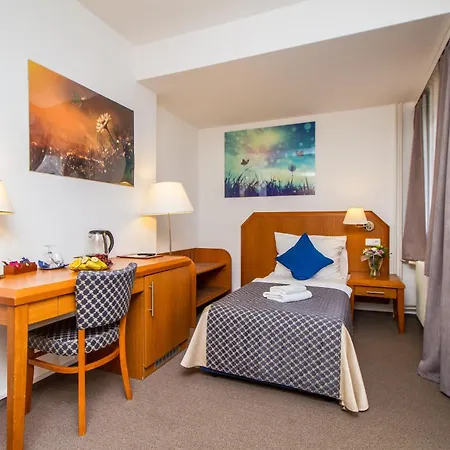 Lh Hotel Medinek Old Town Kutna Hora