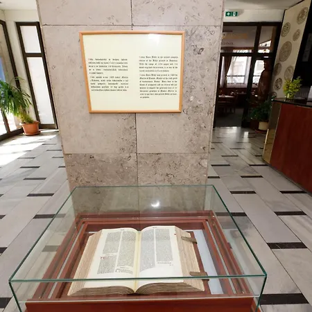 Hotel Lh Hotel Medinek Old Town Kutna Hora