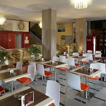 Lh Medinek Old Town קונטה הורה