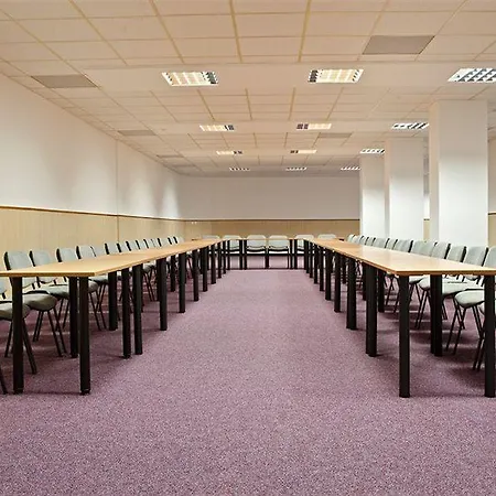 Hotel Lh Hotel Medinek Old Town 3*