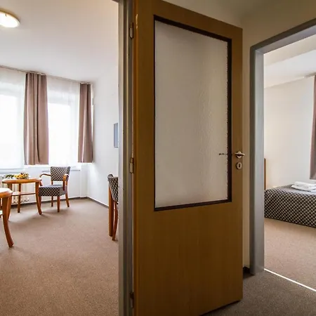 Lh Hotel Medinek Old Town Hotel Kutna Hora