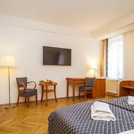 Hotel Mědínek Old Town 3*