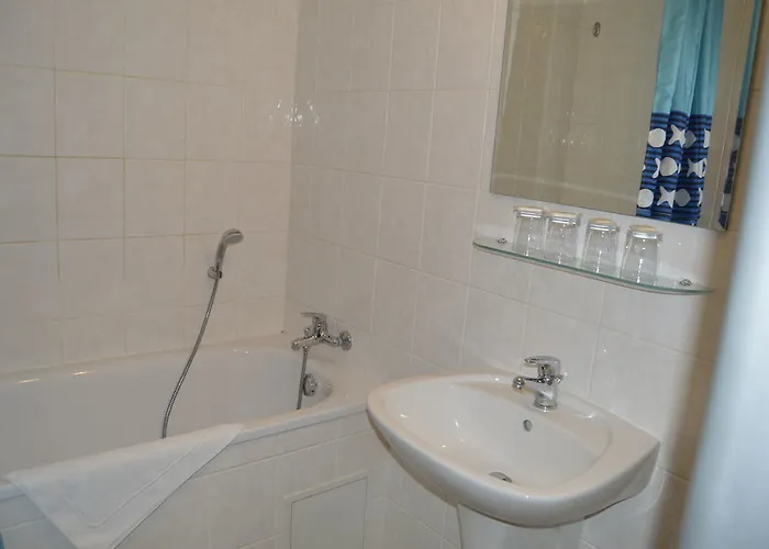 Lh Medinek Old Town 酒店 3*