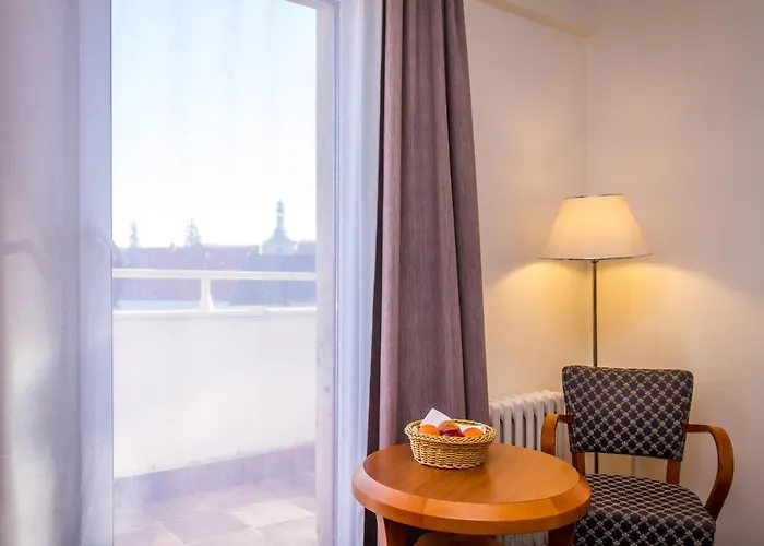 Lh Medinek Old Town 3* 库特纳霍拉